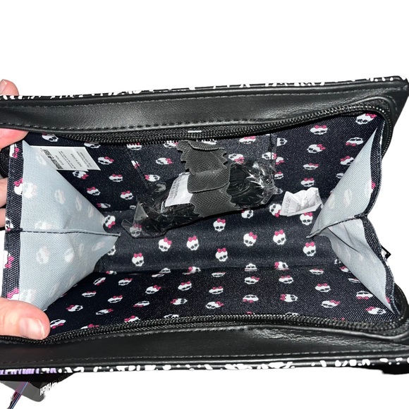Monster High Crossbody Bag NWT - Picture 8 of 8